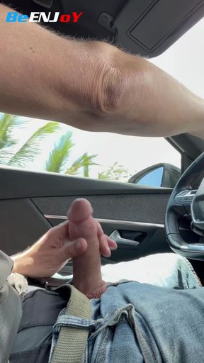 BeENJoY - Handjob at the wheel of the car and massive ejaculation on the side of the road in front of stunned motorists