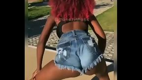 Imagina essa safada sentando para voc&ecirc_