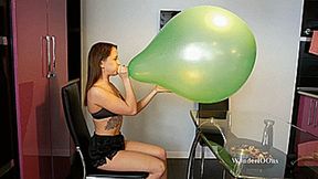 Lola makes B2P huge green 4K UHD