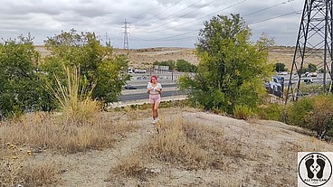 RISKY PUBLIC OUTDOOR BLOWJOB FUCK DOGGY CUM IN MOUTH PISSING