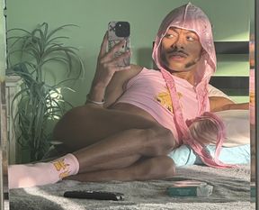 PrinceSleaze Twerkin-Arched on the bed Being Sexy as Always. Shoutout to my 🍦&#039;sters