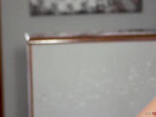 Vina Sky is screaming from pleasure while Destiny Cruz is eating her up in the bedroom