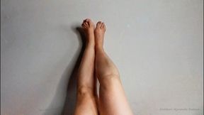 Legs and feet in the air 720p wmv