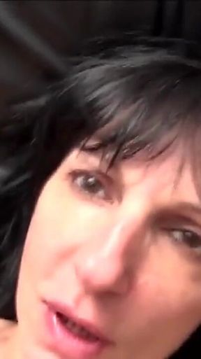 Hot Italian Sluts in Calde Porcellone Italiane a Complete Homemade Video