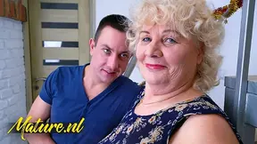 Sexy Granny Gets Wet While Railing Hot Young Stud In Bedroom