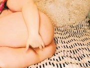 Bbw Goldie Starr fingering her wet pussy doggy