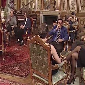 Blonde MILF and Brunette Babe in Wild Hardcore Orgy