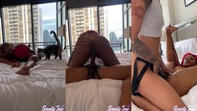 morning lesbian sex with two ebony baddies – deep pussy play