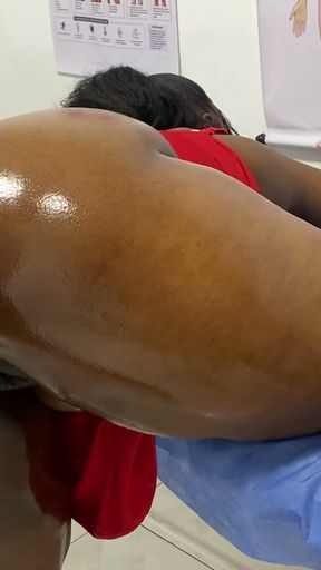 Patient cums on the stretcher when the gynecologist checks him and fucks her   Clip 1