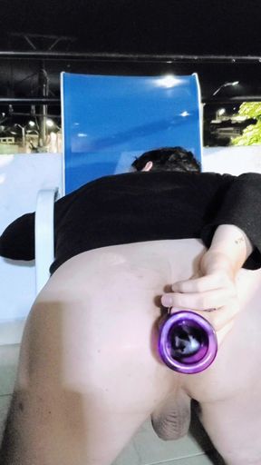 Quicky at the Balcony