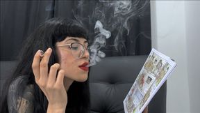 I love smoking while reading comics