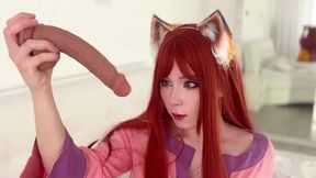 [Wolf and Spice - Holo] Cosplay babe with big ass in solo with dildo