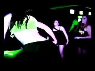 Twerking Upskirt No Panties