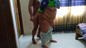 Egypt Hijabi BBW Maid Fucked by Boss's 20 Year Old Stepson When She Cleaning His Room in Morning