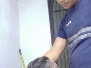 Volvi al amigo de mi hijo mi verga de planta