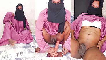 Sexy arab hijabi momina sissy fuck hard and play with her limp micro penis