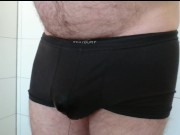 Nasse Unterhose ** Einpissen **