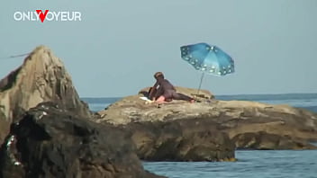 Beach Voyeur. Nude beach photo shoot ended with hardcore sex under the sun