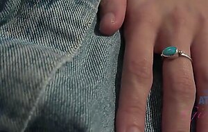 isabel moon gives you the right  of footjob