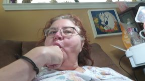 Eatting my pudding cup for you feeders