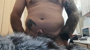 jerking my dick on my wife fur coat