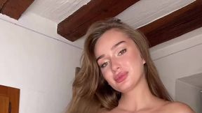 Social Media Creator @DiBunny @Teasing & #Shaved Pussy #Brunette #Naked #Natural Big Tits xxx gratis adult | Tik.Porn