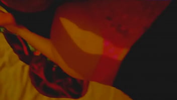 CULONA COGIENDO EN TANGA