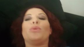 voici la video du mercredi, je suis sur un tournage en train de regarder un ...