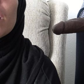 Iraqi Arab Wife Sucking Big Black Cock in London