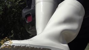 Wellies sow! Wanking as I want it part 1