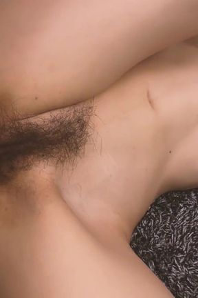 Beau Oriental Babes Scene-4_big-breasted Hairy Japanese Woman Enjoys Group Bukkake