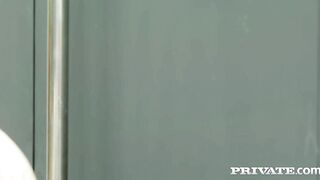 PRIVATE com - Vinna Reed Face Fucks & Pussy Pounds her Man!