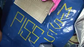 Pounding her big ass and then pissing all over it