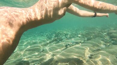 Risky Fucked swim girl underwater Public Anal and pussy fuck on the beach JessiJek