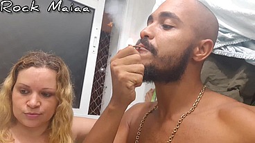 Preliminares com a lactante gostosa cheia de leite nas tetas - Melissa Alecxander
