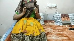 गांव की भोली सी भाभी को अकेले में घर पर जब कोई नही था तब नाजायज संबंध बनाए और प्रेगनेंट कर के छोड़ दिया।