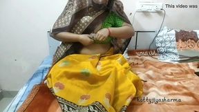 गांव की भोली सी भाभी को अकेले में घर पर जब कोई नही था तब नाजायज संबंध बनाए और प्रेगनेंट कर के छोड़ दिया।