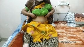 गांव की भोली सी भाभी को अकेले में घर पर जब कोई नही था तब नाजायज संबंध बनाए और प्रेगनेंट कर के छोड़ दिया।