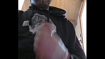 Paja en la obra con guantes de l&aacute_tex