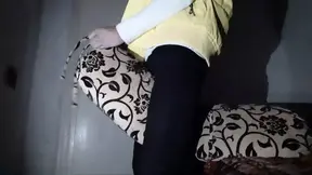 Teen Masturbates to Pillow Fuck Fantasy