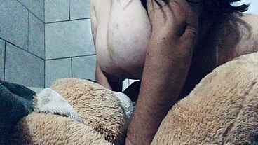 Brincando com meu ursinho 🔥🥰