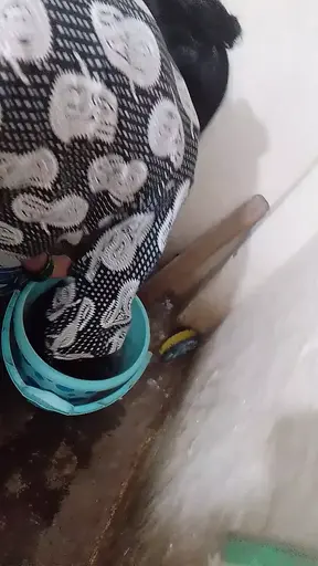 Wife who went to take a bath put his big again