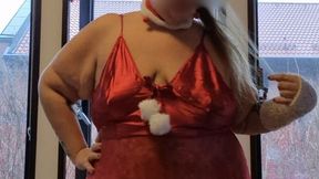 Xmas Flashing for You & the Neighbors | SSBBW Public Tease