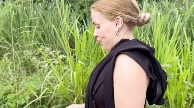 A stranger fucks my ass size XL. KIRA BLONDE