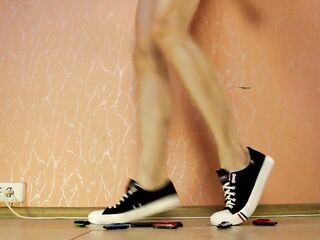 SHEMALE GIANTESS AMANDA CRUSHES METAL CARS IN SNEAKERS AND WHITE SHORTS - 1 (CRUSH FETISH)