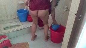 Bhabhi Dress Change in washroom i record this video