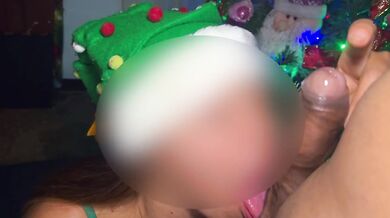 A MERRY CHRISTMAS ANAL FOR THIS RICH BIG ASS STEPSISTER