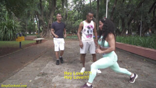 Film estremo di una matrigna latina matura e troia che si fa scopare duramente nel culo