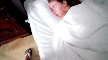 POV Waking up my step sister led to simultaneous orgasm