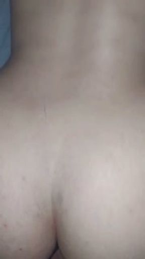 اقوى فيديو نيك مصري لسكرتيرة مصرية تتناك من مديرها في المكتب و هي بتشرب سجاير و نقوله مش قاادرة